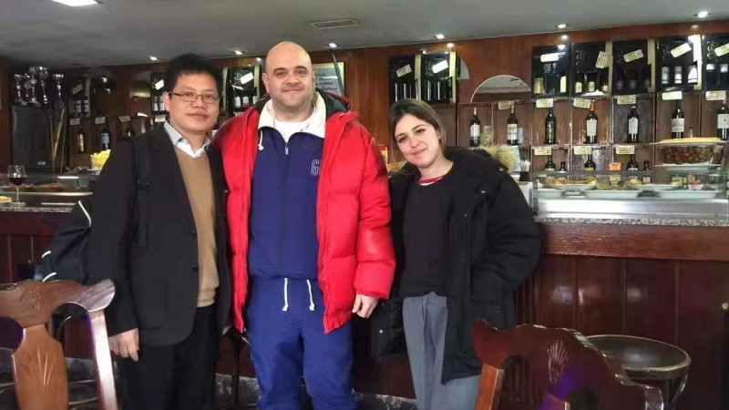 Overseas Client Visit: Pinchen Garment's Global Stride Overseas Client Visit: Pinchen Garment's Global Stride