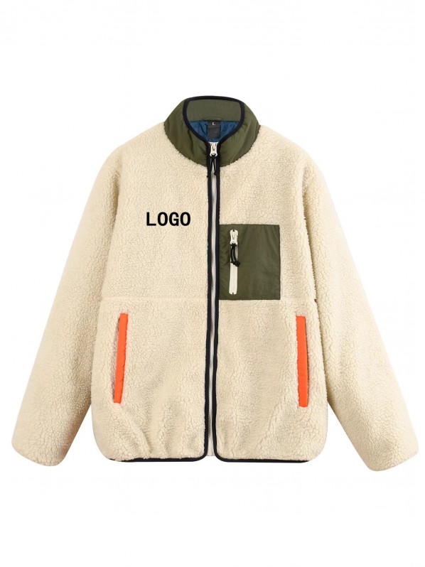 Fleece jacket with large pockets Fleece jacket with large pockets