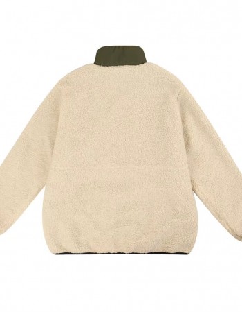 Fleece jacket with large pockets
